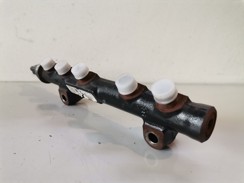 Recambio de rampa inyectora para citroen ds4 9hr referencia OEM IAM 9684753080  