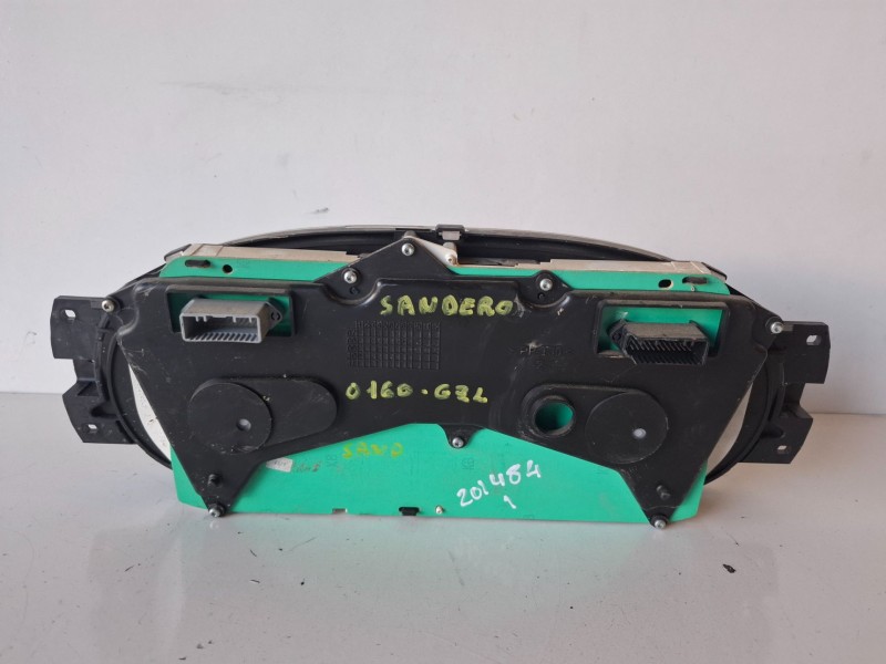 Recambio de cuadro instrumentos para dacia sandero k9k796 referencia OEM IAM   