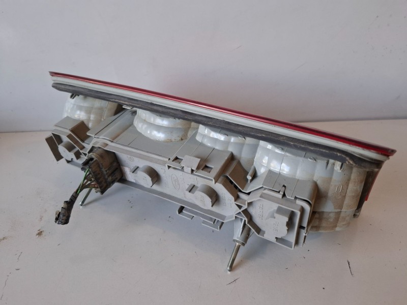 Recambio de piloto trasero derecho para ford transit connect (tc7) hcpb referencia OEM IAM 2T1413A602AF  