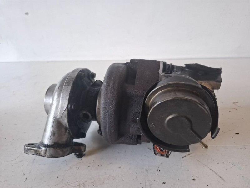 Recambio de turbocompresor para citroen c3 8hy referencia OEM IAM 9649472880  
