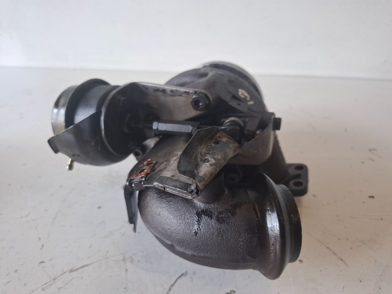 Recambio de turbocompresor para citroen c3 8hy referencia OEM IAM 9649472880  