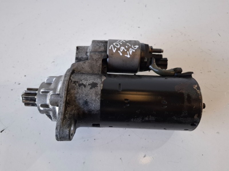 Recambio de motor arranque para volkswagen t5 transporter furgón/combi (7h) axd referencia OEM IAM 0001125605  
