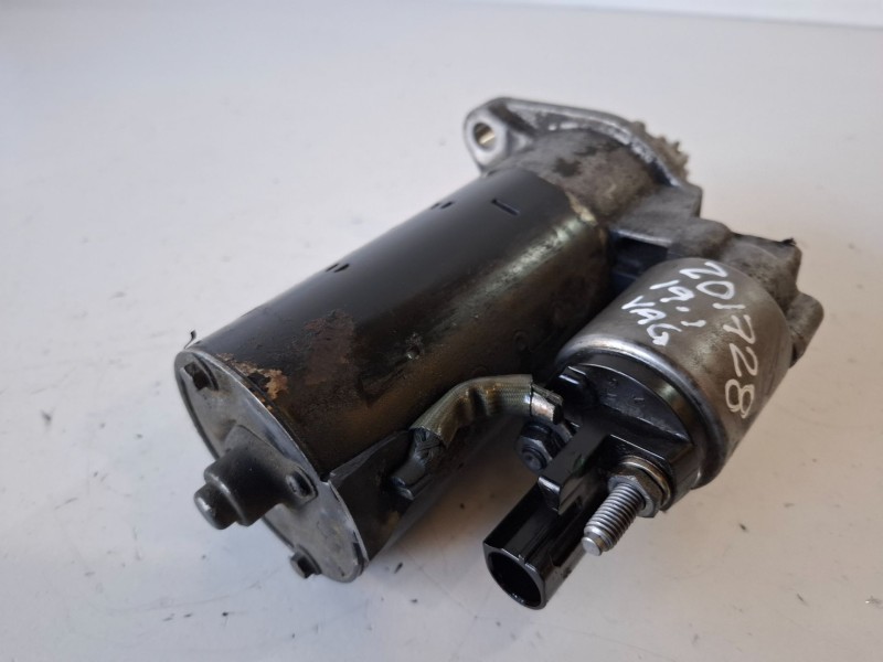 Recambio de motor arranque para volkswagen t5 transporter furgón/combi (7h) axd referencia OEM IAM 0001125605  