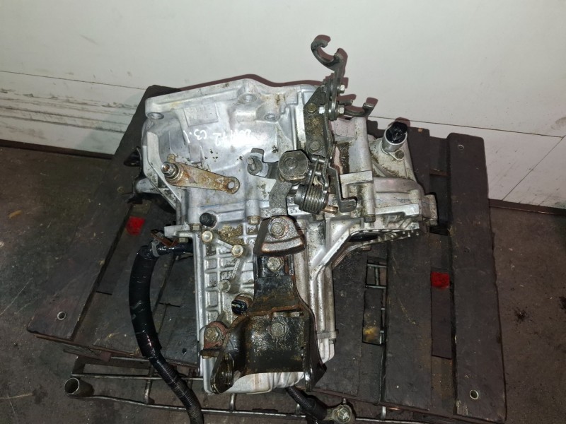 Recambio de caja cambios para hyundai coupe (gk) g4gc referencia OEM IAM   