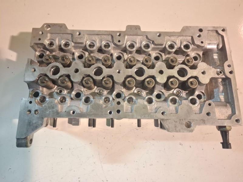 Recambio de culata para fiat iii fiorino (225) 199a2000 referencia OEM IAM   