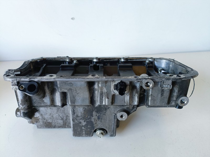 Recambio de carter para opel insignia berlina a20dth referencia OEM IAM 55567087  