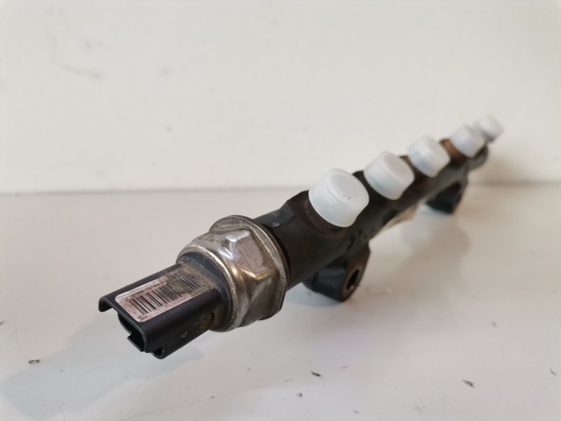 Recambio de rampa inyectora para citroen ds4 9hr referencia OEM IAM 9684753080  