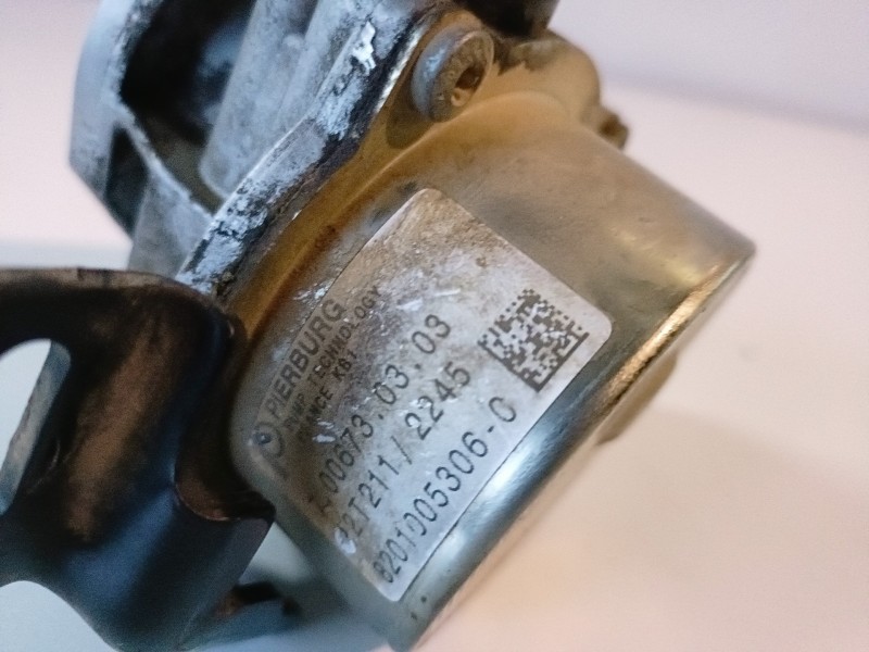 Recambio de depresor freno / bomba vacio para dacia duster i k9k892 referencia OEM IAM 7006730303  