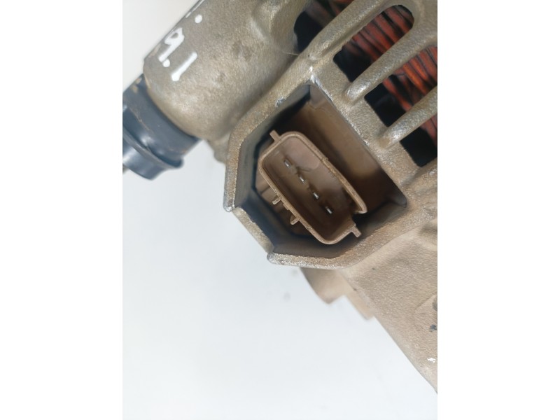 Recambio de alternador para mitsubishi montero pinin io (h60/h70) 4g93 referencia OEM IAM MD343562  