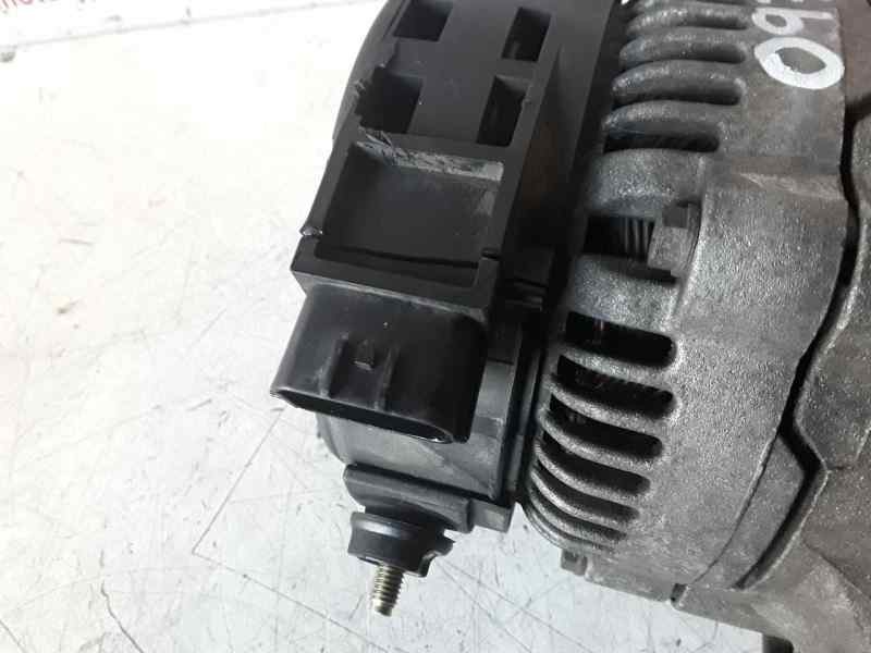 Recambio de alternador para nissan micra (k11) referencia OEM IAM 231000U060/0123115010  