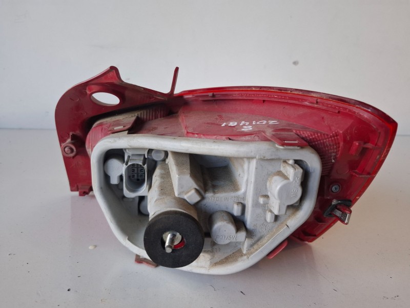 Recambio de piloto trasero izquierdo para seat ibiza berlina (6j5) bls referencia OEM IAM   