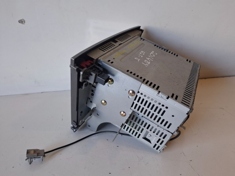 Recambio de sistema audio / radio cd para subaru legacy berlina (b13/bl) ej25 referencia OEM IAM 86201AG430  