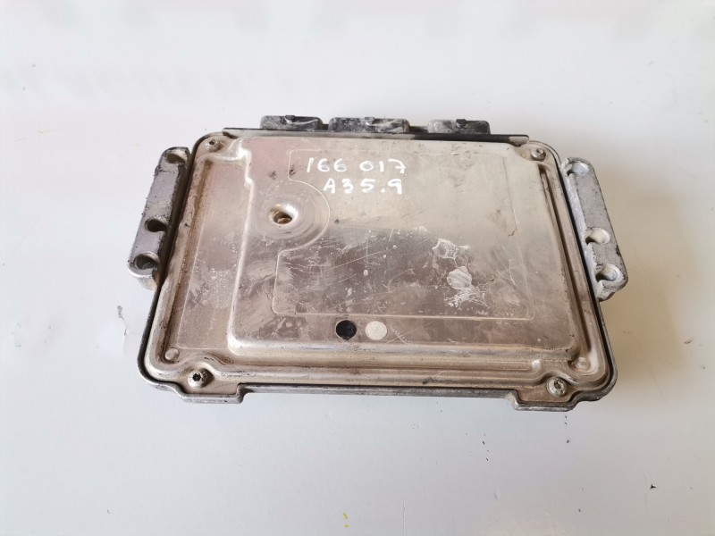 Recambio de centralita motor uce para ford fiesta (cbk) hhja referencia OEM IAM 5S6112A650ED/0281012249  