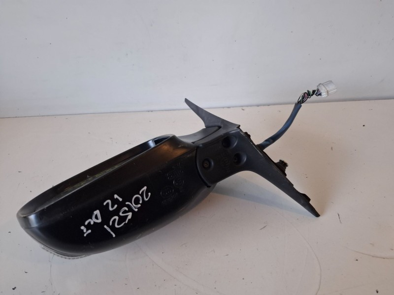 Recambio de retrovisor izquierdo para subaru legacy combi/ outback (b13/bp) ej25 referencia OEM IAM   