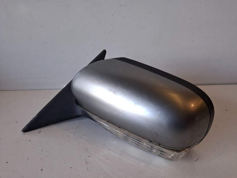 Recambio de retrovisor izquierdo para subaru legacy berlina (b13/bl) ej25 referencia OEM IAM VC02015  