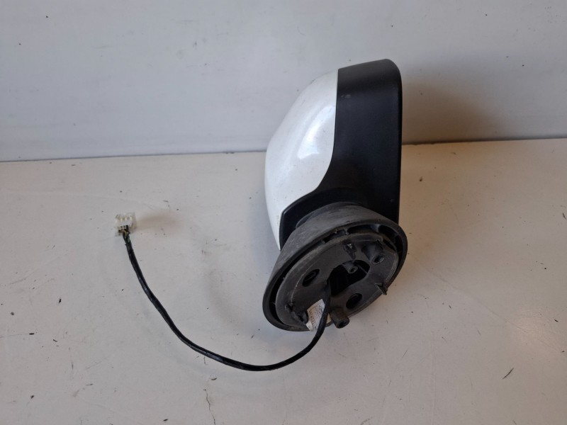 Recambio de retrovisor derecho para dacia sandero k9k796 referencia OEM IAM 024363  