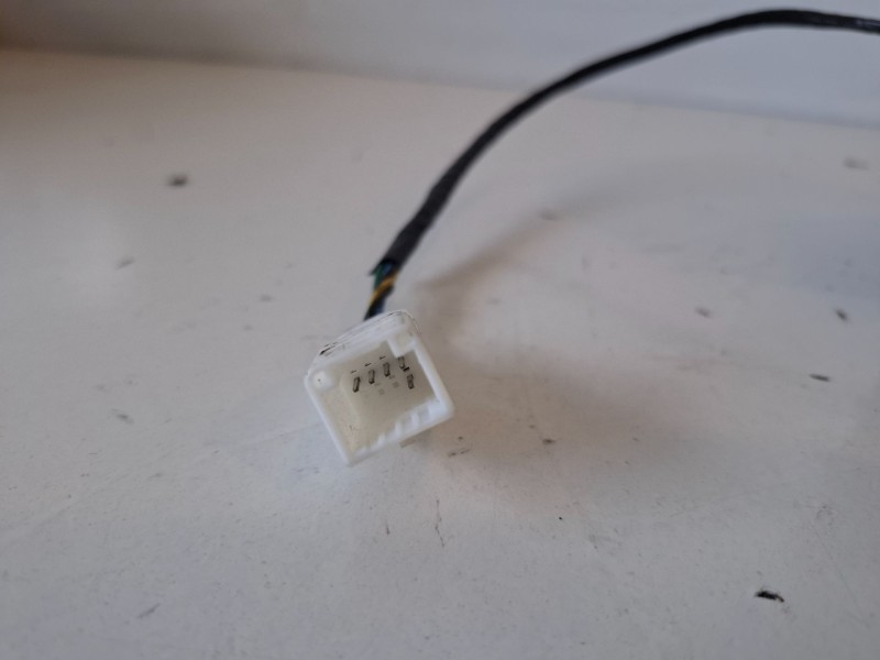 Recambio de retrovisor izquierdo para dacia sandero k7j710 referencia OEM IAM   
