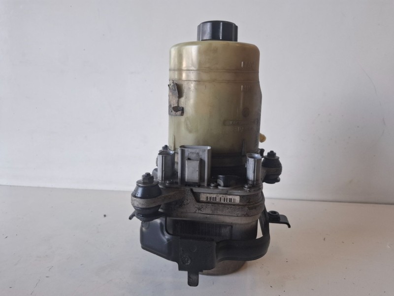 Recambio de bomba direccion para ford c-max (cb3)(2007) g6dd referencia OEM IAM 4M513K514CA  