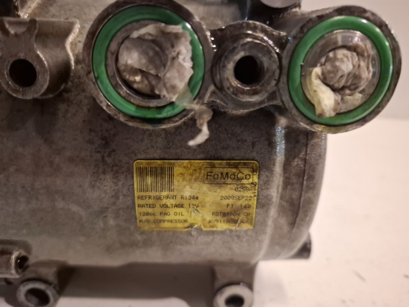 Recambio de compresor aire acondicionado para ford fiesta (cb1) f6jd referencia OEM IAM 8V5119D629DF  