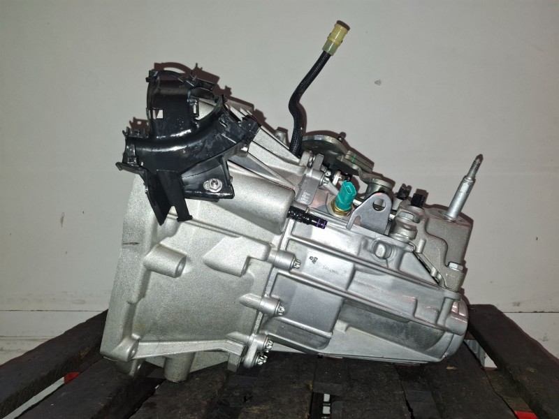 Recambio de caja cambios para renault captur i h5hb470 referencia OEM IAM TL4359  