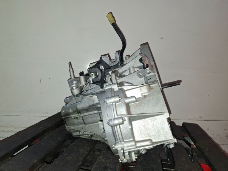 Recambio de caja cambios para renault captur i h5hb470 referencia OEM IAM TL4359  