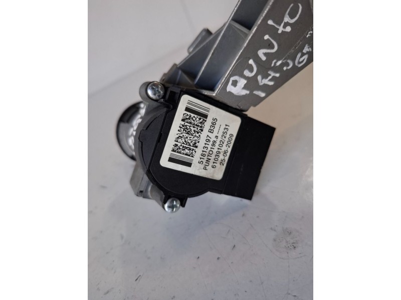 Recambio de conmutador de arranque para fiat grande punto (199) 198a4000 referencia OEM IAM 51813197B365  