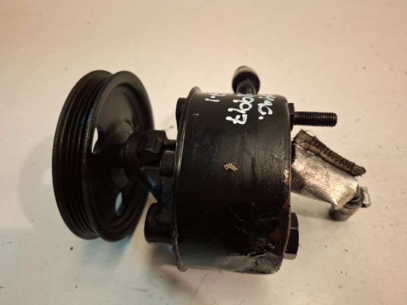 Recambio de bomba direccion para chrysler voyager (rg) edz referencia OEM IAM 04743969AB  
