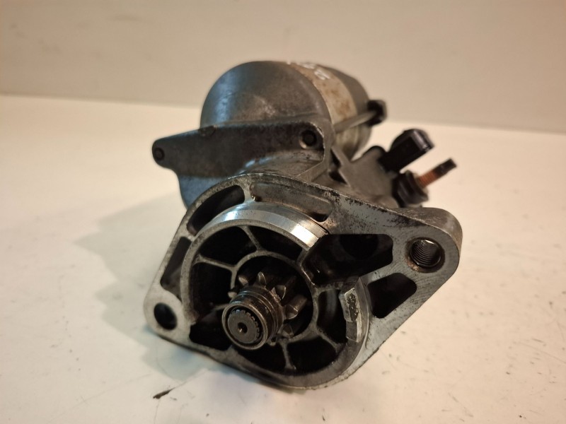 Recambio de motor arranque para chrysler voyager (rg) edz referencia OEM IAM 04686111AC  