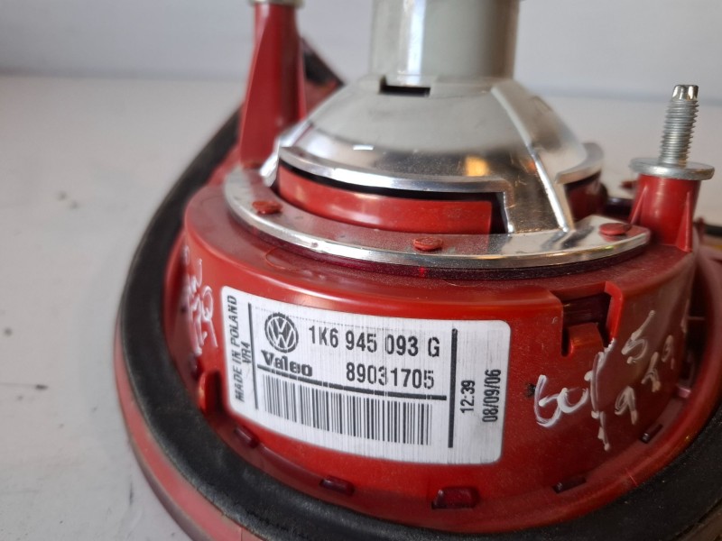 Recambio de piloto trasero izquierdo para volkswagen golf v (1k1)(10.2003) bkd referencia OEM IAM 1K6945093G  