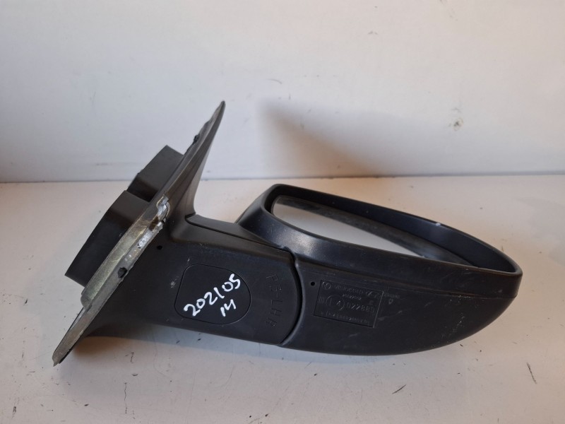 Recambio de retrovisor derecho para hyundai i20 (pb) d4fc referencia OEM IAM   