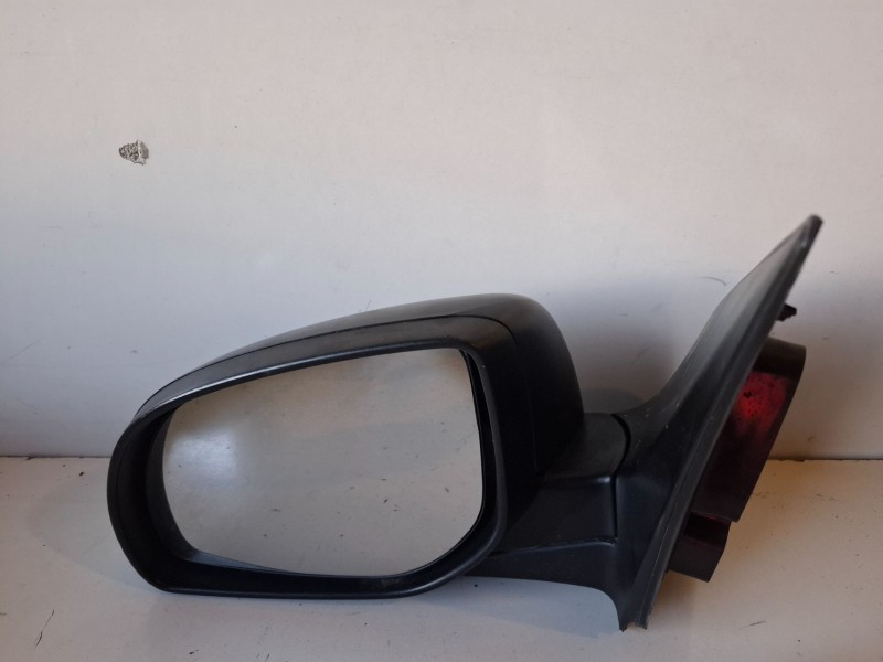 Recambio de retrovisor izquierdo para hyundai i20 (pb) d4fc referencia OEM IAM   
