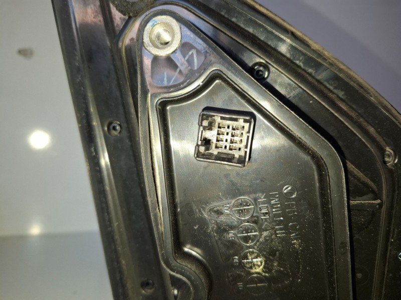 Recambio de retrovisor izquierdo para hyundai i20 (pb) d4fc referencia OEM IAM   
