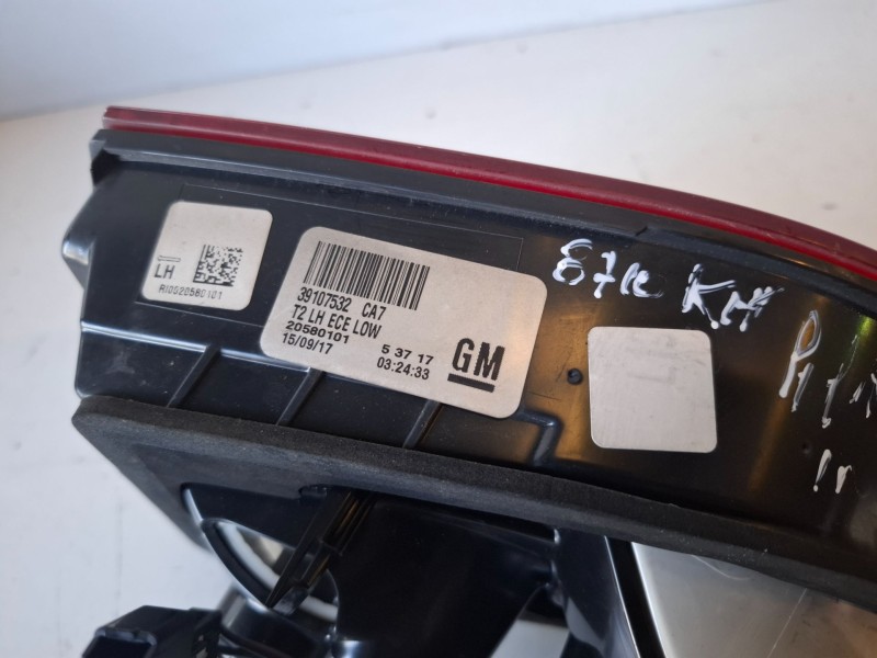 Recambio de piloto trasero izquierdo para opel insignia b sports tourer b16dth referencia OEM IAM 39107532  