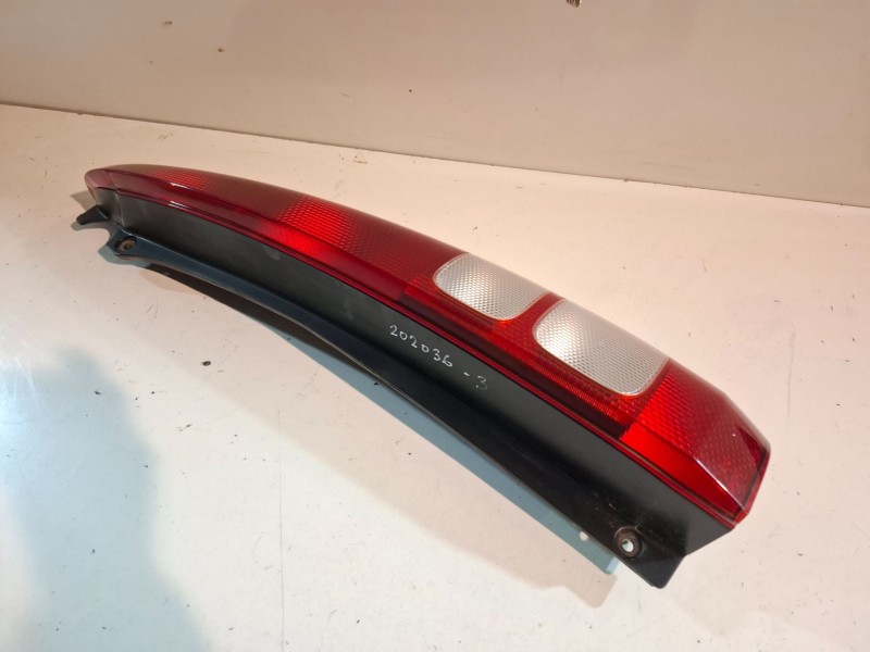 Recambio de piloto trasero derecho para honda hr-v (gh) d16w5 referencia OEM IAM   
