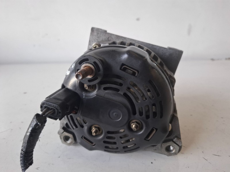 Recambio de alternador para chrysler voyager (rg) vm07c referencia OEM IAM   