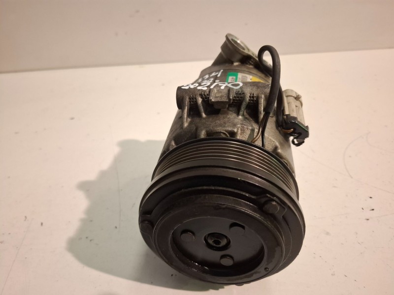 Recambio de compresor aire acondicionado para opel astra h gtc z17dth referencia OEM IAM 13124751  