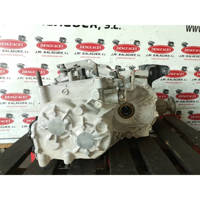 Recambio de caja cambios para kia sportage (km) g4gc referencia OEM IAM L5J  