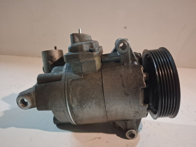 Recambio de compresor aire acondicionado para seat leon (1p1) cayc referencia OEM IAM 5N0820803A  