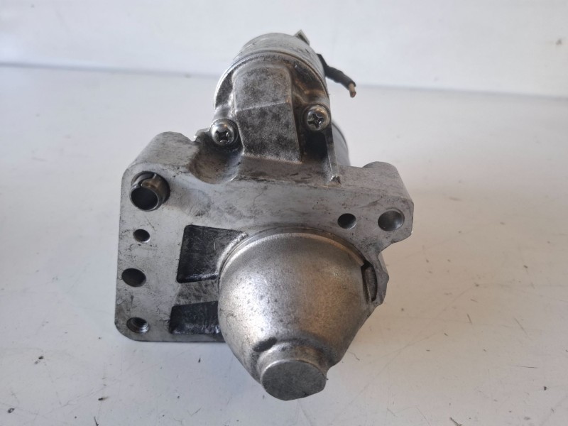 Recambio de motor arranque para citroen c4 picasso 9hy referencia OEM IAM M000T22471  
