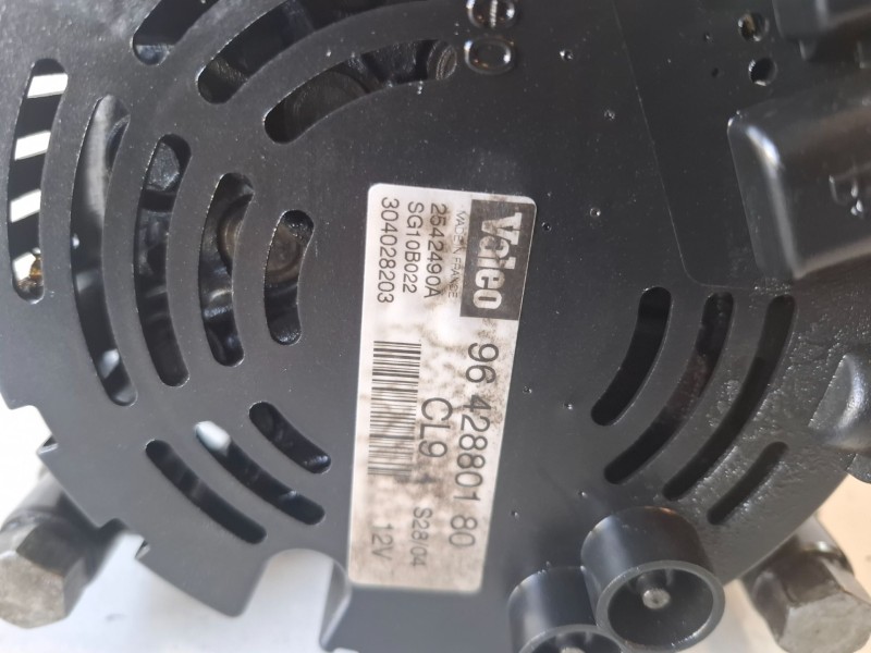 Recambio de alternador para citroen xsara picasso nfv referencia OEM IAM 9642880180  