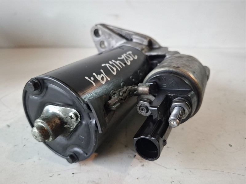 Recambio de motor arranque para seat leon (1p1) bxe referencia OEM IAM 0001123012  