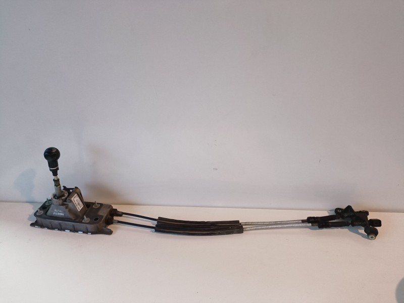Recambio de palanca cambio para seat leon (1p1) bkd referencia OEM IAM 1K0711049BM  