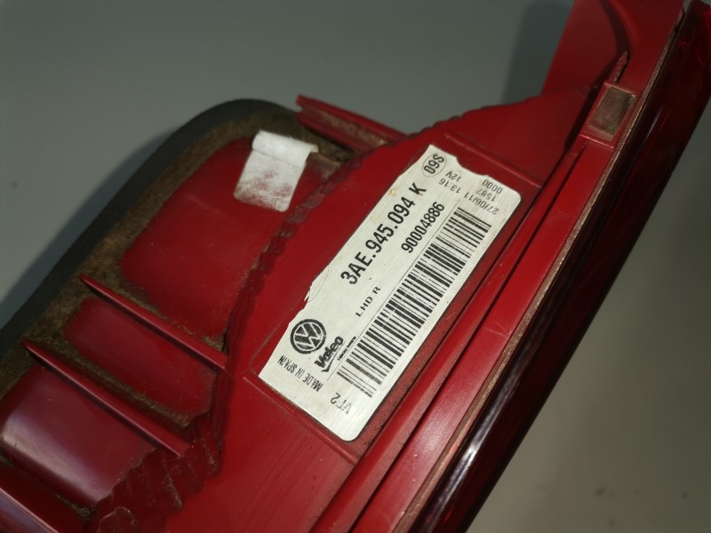 Recambio de piloto trasero derecho para volkswagen passat berlina (362) cffb referencia OEM IAM 3AE945094K  