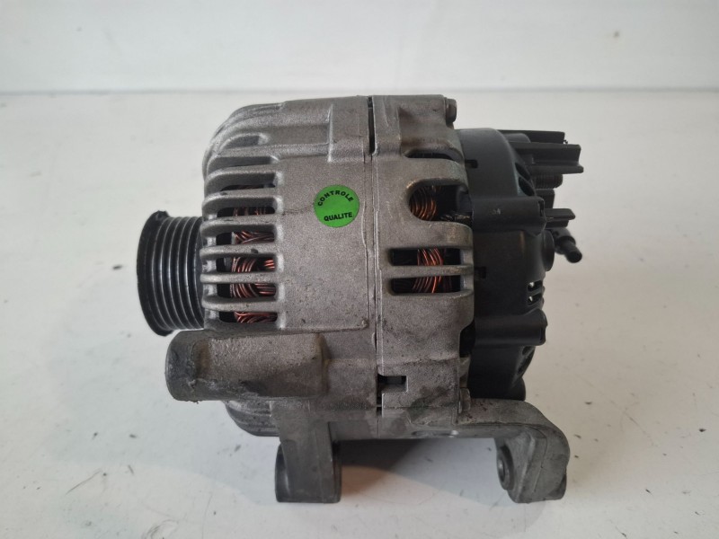 Recambio de alternador para bmw serie 5 berlina (e60) 306d2 referencia OEM IAM 478290363  