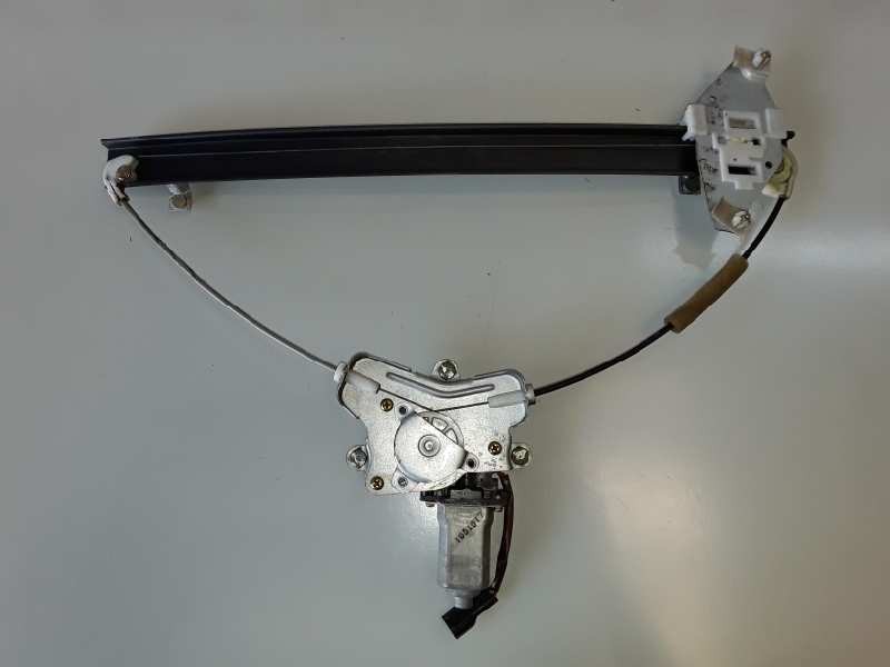 Recambio de elevalunas delantero derecho para ssangyong rexton d27dt referencia OEM IAM 8810008011RH  