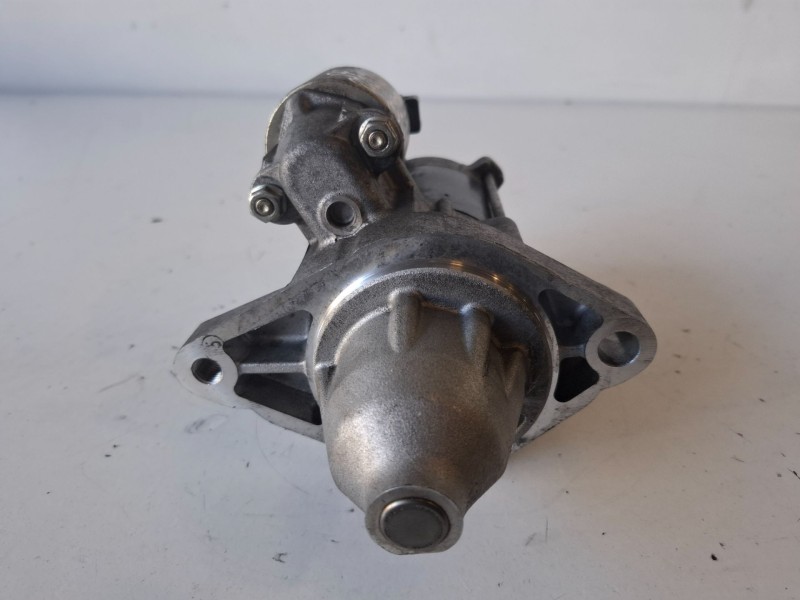 Recambio de motor arranque para toyota iq (nuj1/ngj1/kgj1) 1krfe referencia OEM IAM 2810040121  