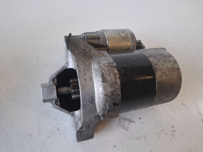 Recambio de motor arranque para renault twingo ii d4f770 referencia OEM IAM TS8E6  