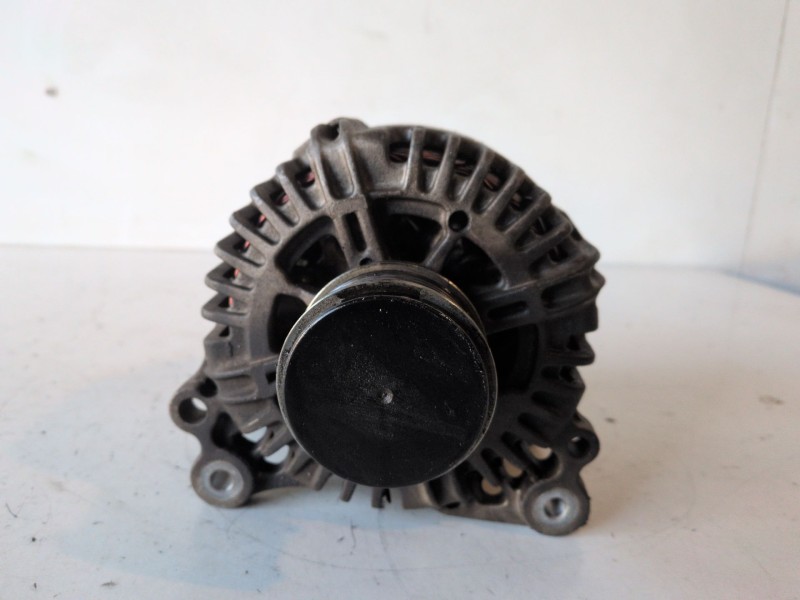 Recambio de alternador para skoda octavia berlina (1z3) bjb referencia OEM IAM 06F903023C  