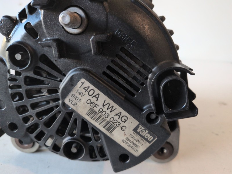Recambio de alternador para skoda octavia berlina (1z3) bjb referencia OEM IAM 06F903023C  