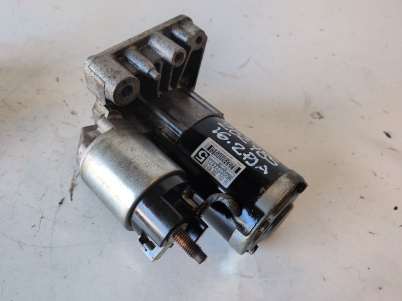 Recambio de motor arranque para citroen c4 picasso 9hz referencia OEM IAM M000T22471  